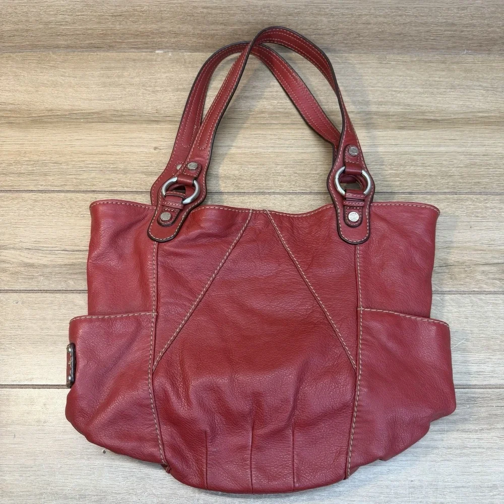 Vintage Tignanello Red Leather Bucket Bag Slouchy Hobo Shoulder Purse Large